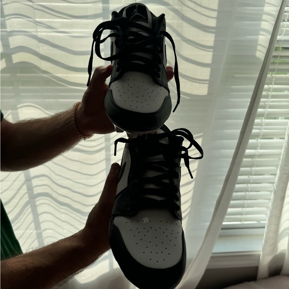 Nike Jordan 1 Low Cleats